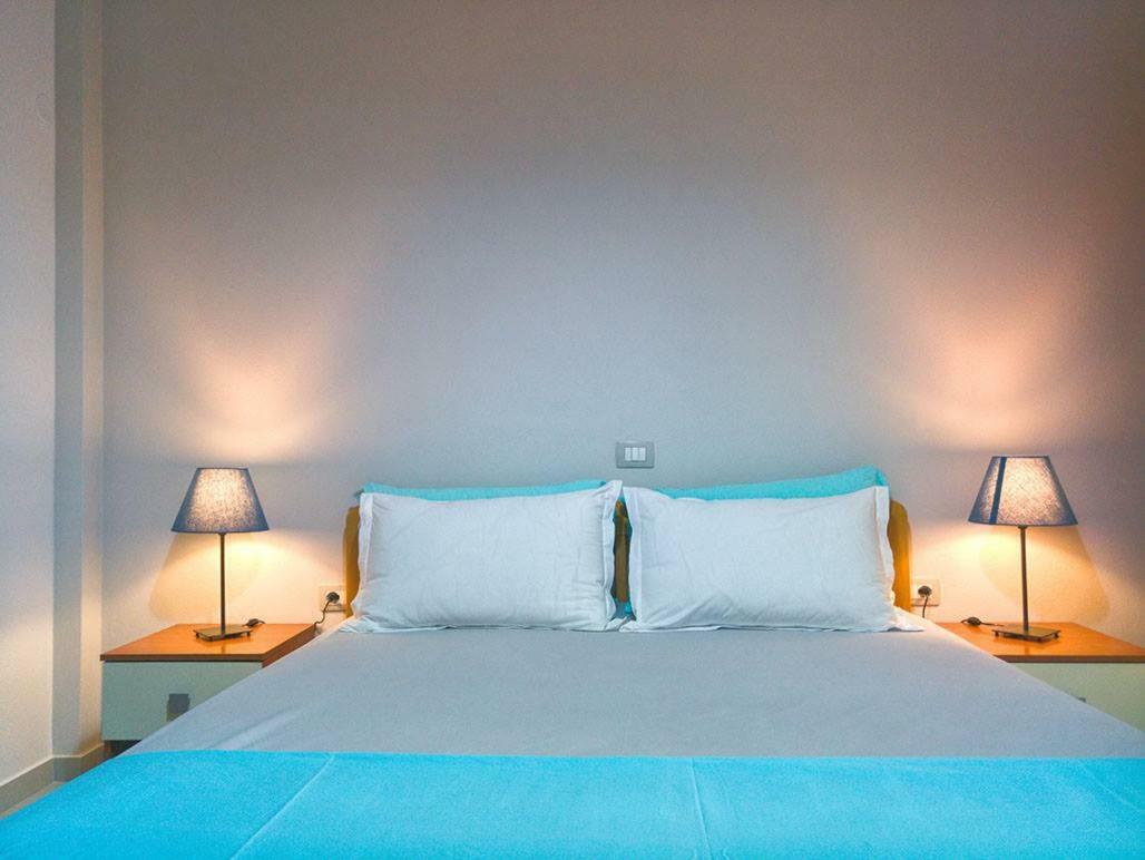 Sunset Boulevard Hotel 科帕罗 外观 照片